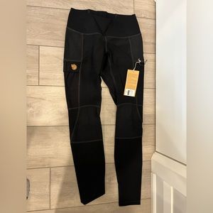 BNWT Fjallraven ABISKO TRAIL TIGHTS